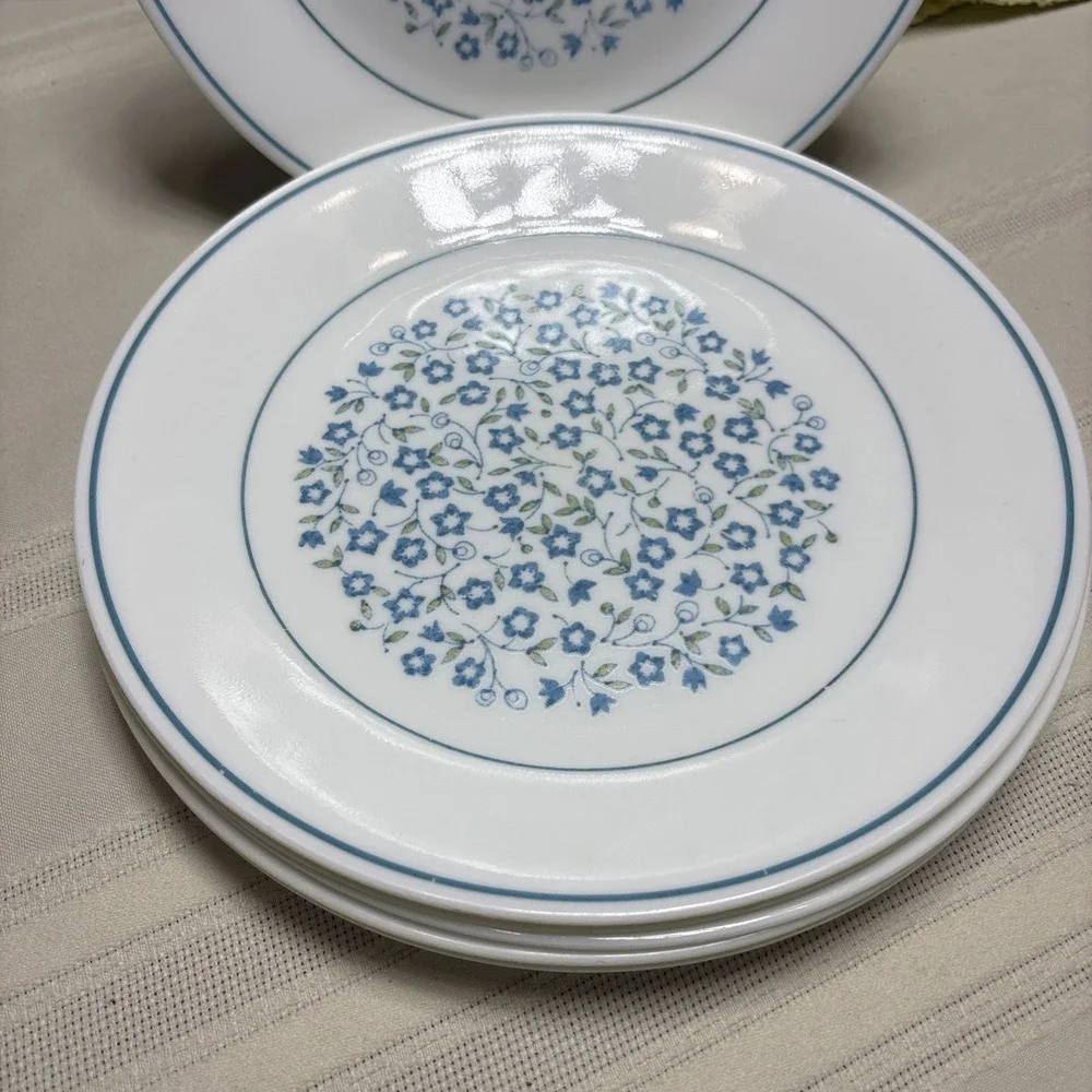 Vintage Corelle Dishes BLUE HEATHER Flowers Set of 4 LUNCHEON /SALAD PLATES 8.5